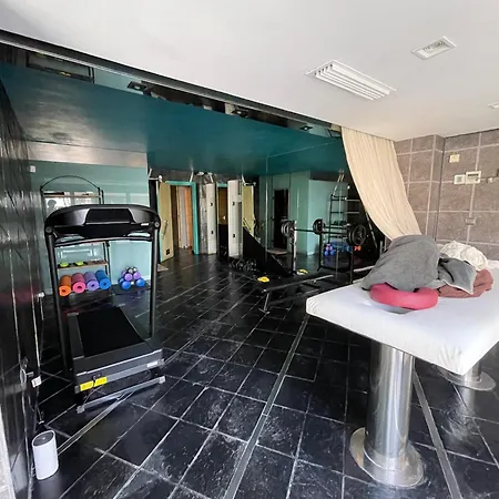 Alojamento de Turismo Selvagem La Paz En Alhaurin El Grande, Malaga *